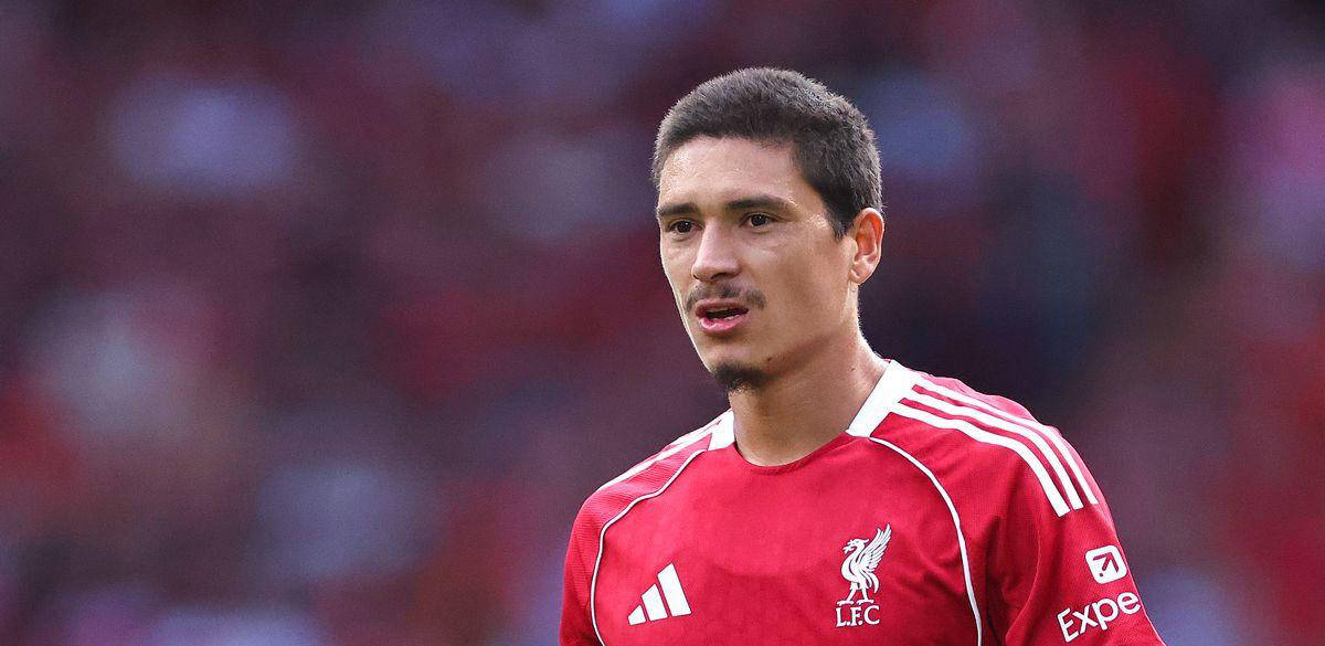 斯尔的球星, https