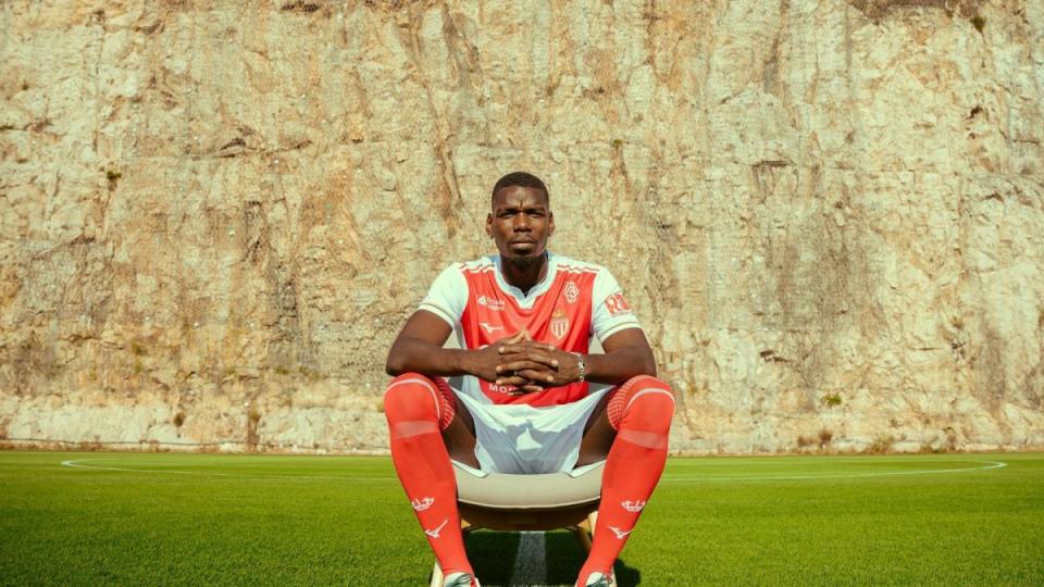 由球员身份 由球员身份